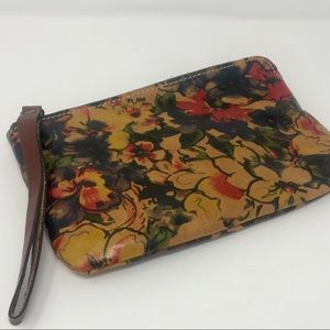 Patricia Nash Wristlet